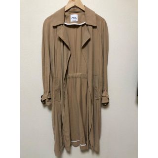 ザラ(ZARA)のトレンチコート(トレンチコート)