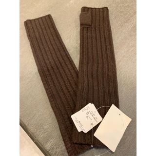 アパルトモンドゥーズィエムクラス(L'Appartement DEUXIEME CLASSE)のL'Appartement 新品　最終価格　　KNIT GLOVE  ブラウン(手袋)