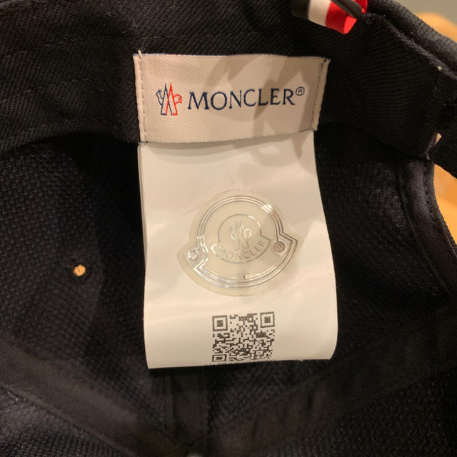 MONCLER(モンクレール)のMONCLER モンクレール　ユニセックス　BASEBALL CAP メンズの帽子(キャップ)の商品写真