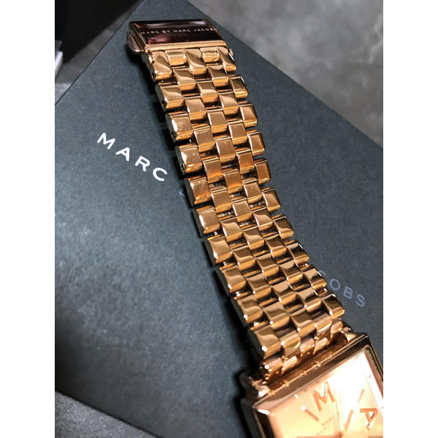 MARC BY MARC JACOBS(マークバイマークジェイコブス)のMARC BY MARCJACOBS 腕時計 レディースのファッション小物(腕時計)の商品写真