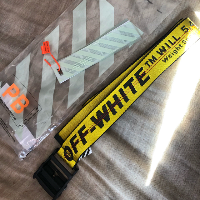 off-white ベルト Off-White New Arrow レザーベルト | ブラック | FARFETCH JP