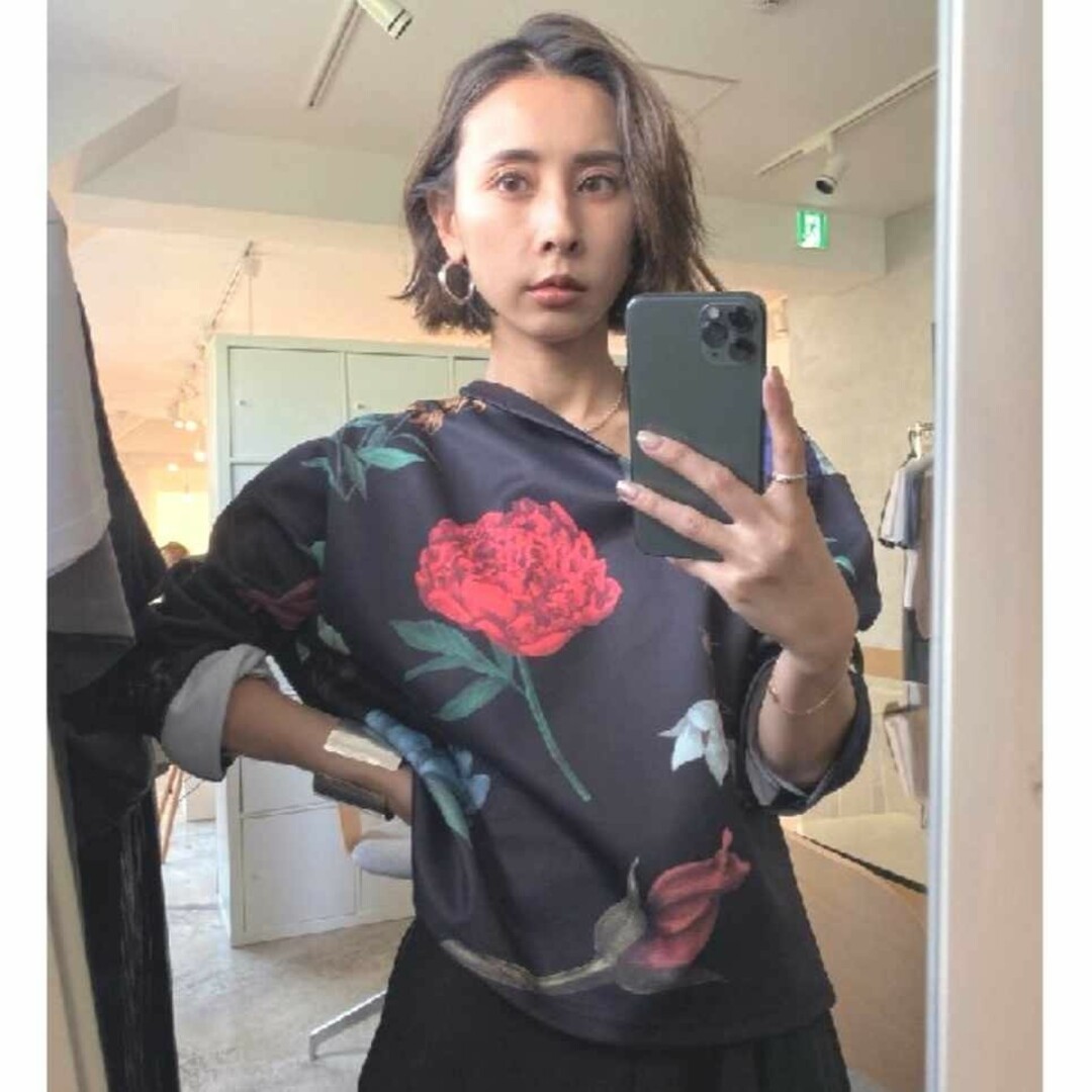 Ameri VINTAGE - Ameri【タグ付新品】アマンダ スリットネック Ameri VINTAGE - Ameri【タグ付新品】アマンダ スリットネック