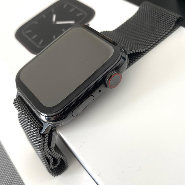 Apple Watch(アップルウォッチ)のApple Watch Series 5 スペースブラック アップルウォッチ メンズの時計(腕時計(デジタル))の商品写真