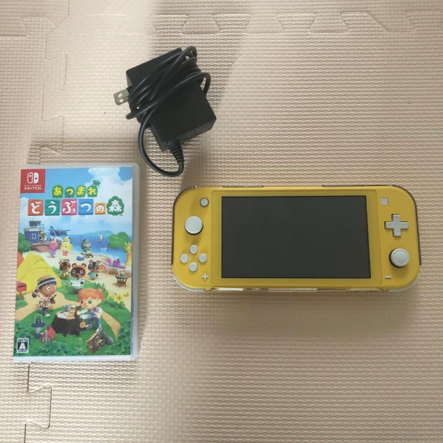 Nintendo Switch Lite イエロー・あつまれどうぶつの森