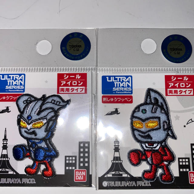 BANDAI(バンダイ)のウルトラマン刺繍ワッペンシリーズ　親子セット　ウルトラセブンとウルトラマンゼロ ハンドメイドの素材/材料(各種パーツ)の商品写真