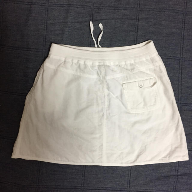 PETIT BATEAU(プチバトー)の▷used▷プチバトー 白いスカート キッズ/ベビー/マタニティのキッズ服女の子用(90cm~)(スカート)の商品写真