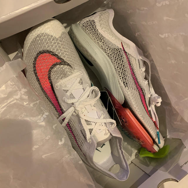 残り1時間の出品 nike victory 27.0cm ヴィクトリー 1