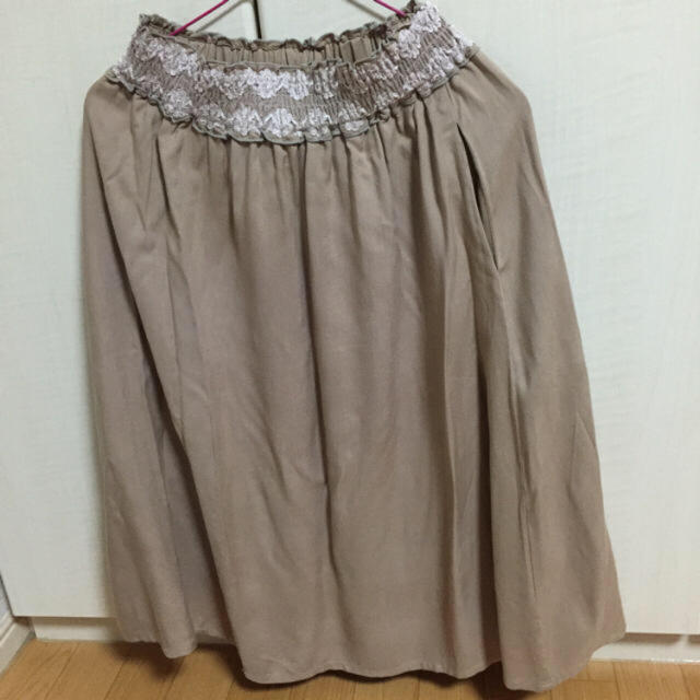 flower(フラワー)の江本るり恵ちゃん着用♡スカート レディースのスカート(ロングスカート)の商品写真