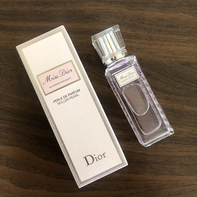 Dior(ディオール)のミス　ディオール　ブルーミングブーケ　ローラーパール コスメ/美容の香水(香水(女性用))の商品写真