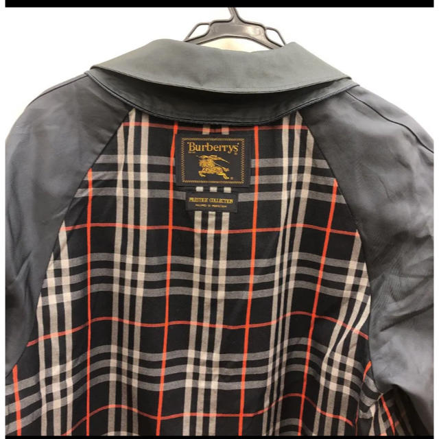 BURBERRY(バーバリー)の値下げ  BURBERR トレンチコート 黒 ライナー付 メンズのジャケット/アウター(トレンチコート)の商品写真