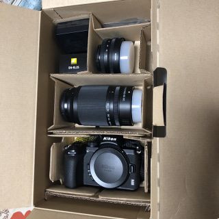 ニコン(Nikon)のNikon z50 ダブルズームキット(ミラーレス一眼)