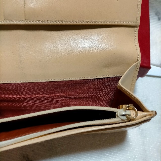 Salvatore Ferragamo(サルヴァトーレフェラガモ)のSalvatore Ferragamo 長財布 レディースのファッション小物(財布)の商品写真