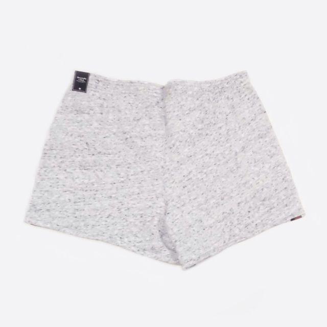 Abercrombie&Fitch(アバクロンビーアンドフィッチ)の★新品★アバクロンビー&フィッチ★スウェットショートパンツ (Grey/M) レディースのパンツ(ショートパンツ)の商品写真