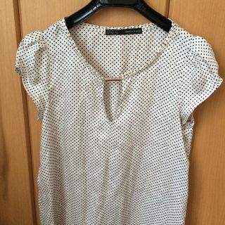 ザラ(ZARA)のZARA ドットブラウス(シャツ/ブラウス(半袖/袖なし))