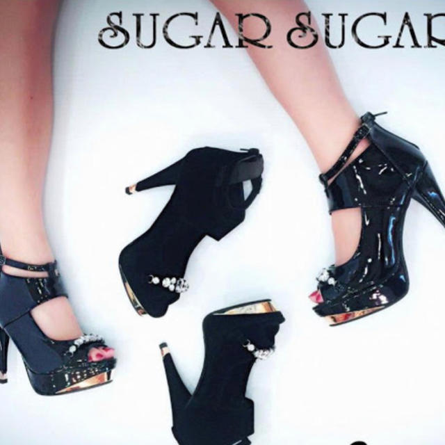 Sugar Sugar(シュガーシュガー)のSugar Sugar ビジューサンダル レディースの靴/シューズ(ハイヒール/パンプス)の商品写真