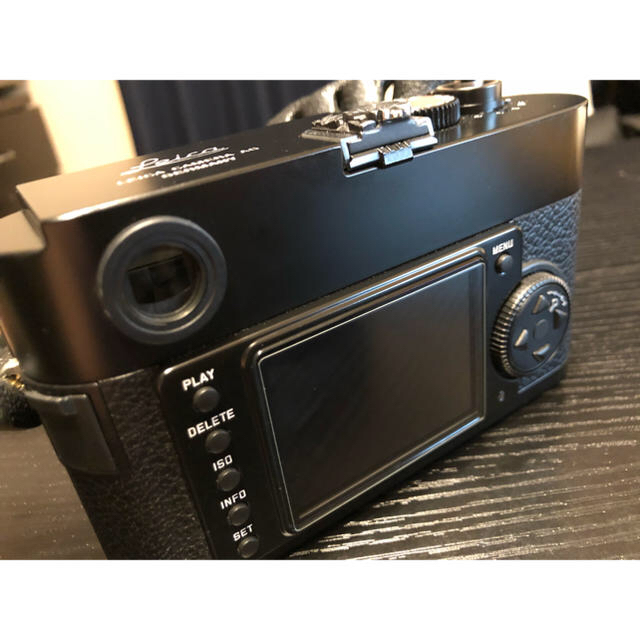 LEICA(ライカ)の最終値下げ　CCD対策交換済み Leica M9-P ブラックペイント スマホ/家電/カメラのカメラ(ミラーレス一眼)の商品写真