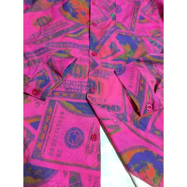 100ドル札 総柄 プリント 長袖シャツ ピンク ビビットカラー 派手 個性的 メンズのトップス(シャツ)の商品写真