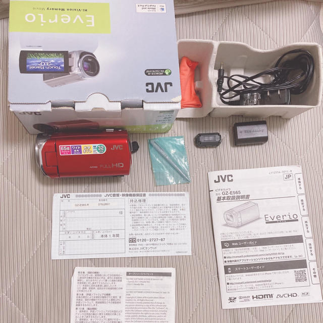 JVC EVERIO ビデオカメラ GZ-E565-R カメラ JVC EVERIO ビデオカメラ GZ-E565-R カメラ