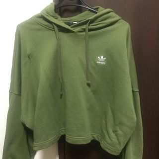 アディダス(adidas)のadidas originals ショート丈パーカー(パーカー)