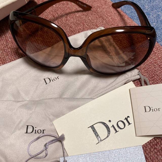 Dior サングラスレディース