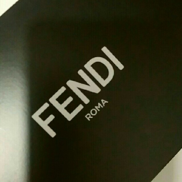 FENDI(フェンディ)の【Numero TOKYO】 2018年7月号付録 フェンディ 扇子 ヌメロ レディースのファッション小物(その他)の商品写真