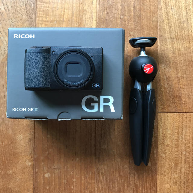 最終値下げ Ricoh - RICOH GRⅢ マンフロット三脚セット コンパクト ...