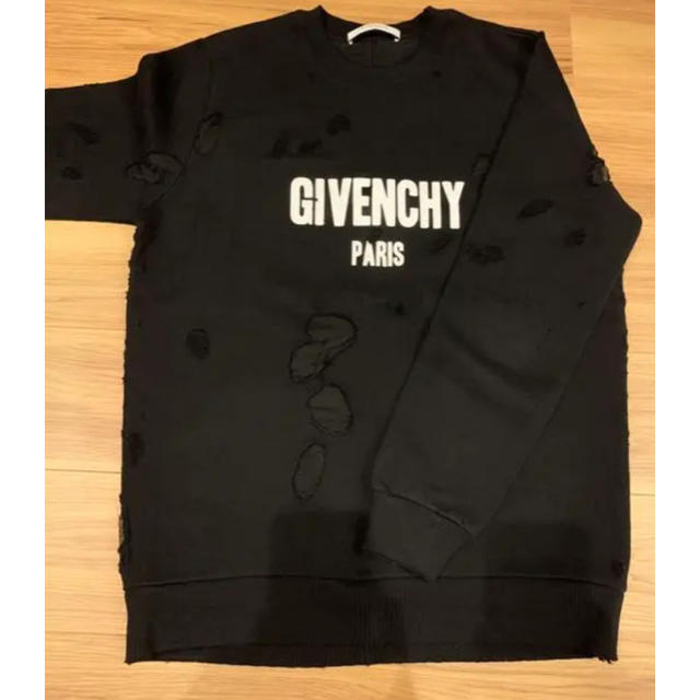 GIVENCHY - 美品‼️GIVENCHY デストロイ トレーナー Sの通販 by 悪い ...