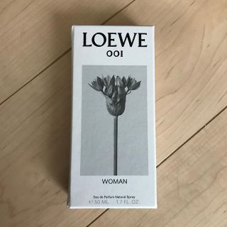 ロエベ(LOEWE)のLOEWE001 Woman  EDP 50ML(香水(女性用))