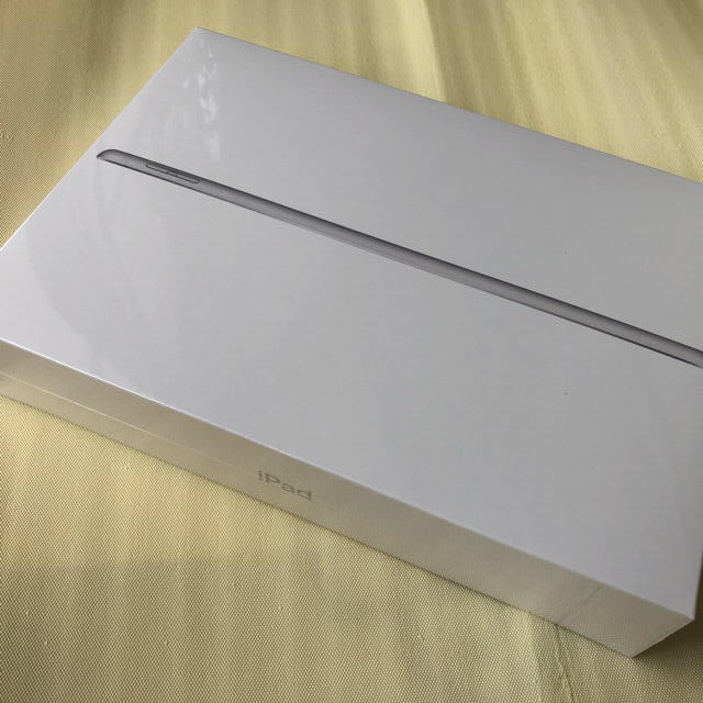 PC/タブレット【未開封新品】Apple iPad Wi-Fi 32GB 第8世代　2020年