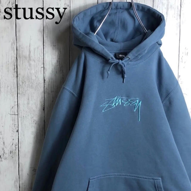 STUSSY ステューシー　パーカー/フーディー　くすみネイビー