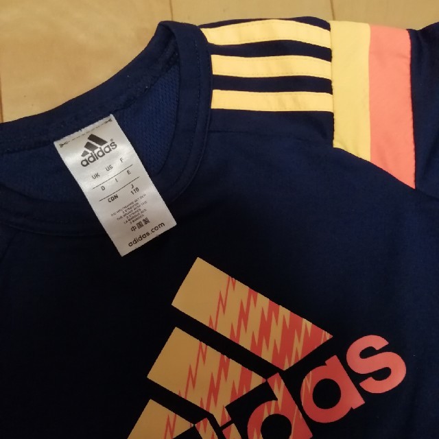 adidas(アディダス)のサッカーウェア　110　長袖 キッズ/ベビー/マタニティのキッズ服男の子用(90cm~)(Tシャツ/カットソー)の商品写真