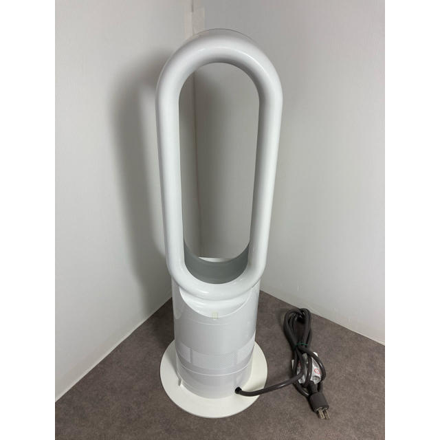 Dyson(ダイソン)のリモコン付⭐️ダイソン Dyson hot＋cool AM05 ホット＆クール スマホ/家電/カメラの冷暖房/空調(ファンヒーター)の商品写真