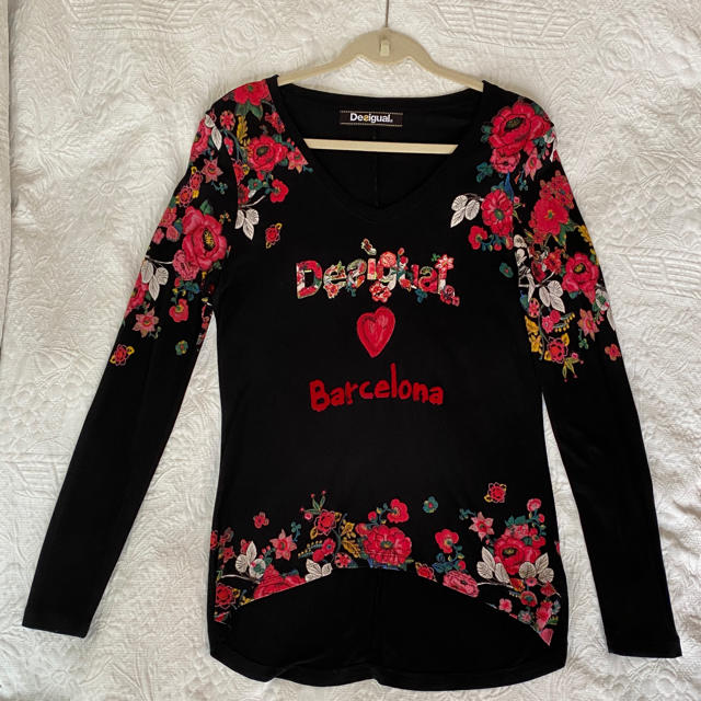 DESIGUAL(デシグアル)のDesigual長袖トップス　大きめM レディースのトップス(シャツ/ブラウス(長袖/七分))の商品写真