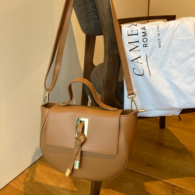 celine(セリーヌ)の美品　カメリアローマ　CAMELIA ROMA レザー　ショルダーバッグ レディースのバッグ(ショルダーバッグ)の商品写真