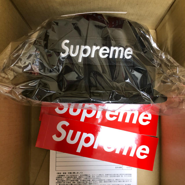 送込 L World Famous Box Logo New Era ブラック