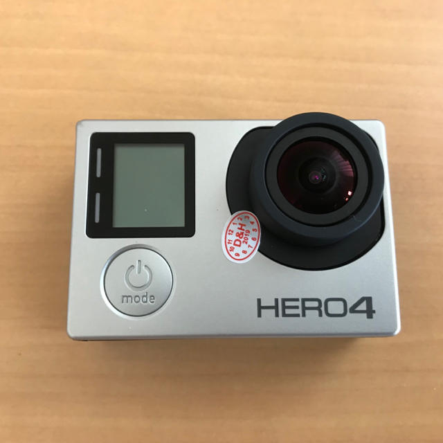 GoPro(ゴープロ)のGoPro HERO4 SILVER スマホ/家電/カメラのカメラ(その他)の商品写真