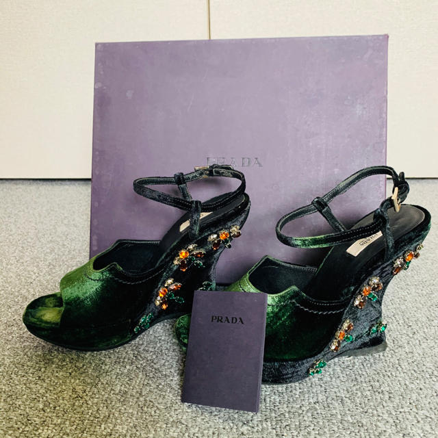 PRADA ミュール　サンダル　値下げ中