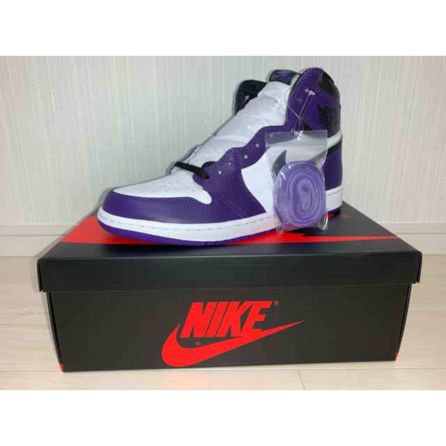 NIKE(ナイキ)の AIR JORDAN 1 RETRO HIGH OG COURT PURPLE メンズの靴/シューズ(スニーカー)の商品写真