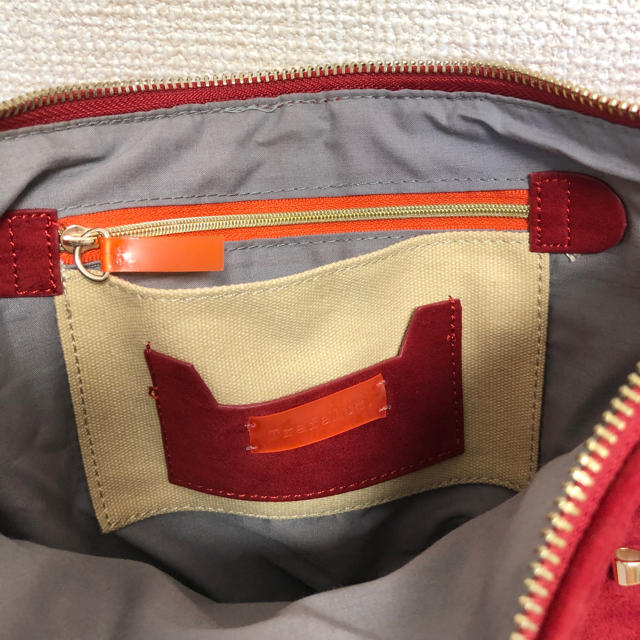 ZARA(ザラ)のZARA リボンショルダーバッグ　赤 レディースのバッグ(ショルダーバッグ)の商品写真