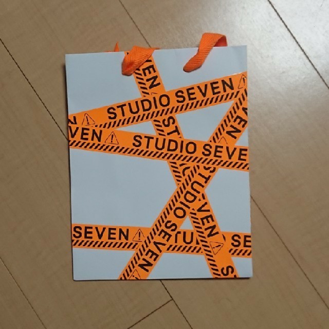 三代目 J Soul Brothers(サンダイメジェイソウルブラザーズ)のSTUDIOSEVEN ショッパー オレンジ レディースのバッグ(ショップ袋)の商品写真