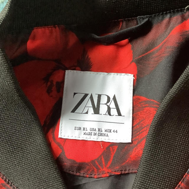 ZARA(ザラ)のZARA ザラ　MA-1 ブルゾン　ジャケット メンズのジャケット/アウター(ブルゾン)の商品写真
