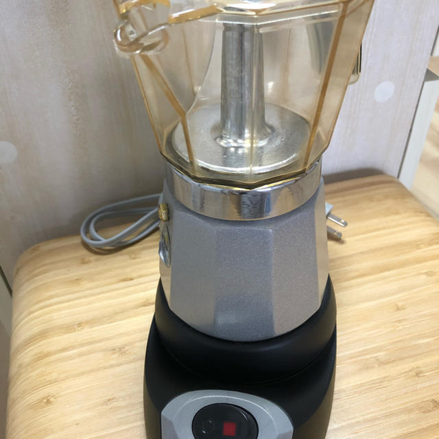 お値下げ!デロンギ電気式 エスプレッソ・モカマシーン EMK6