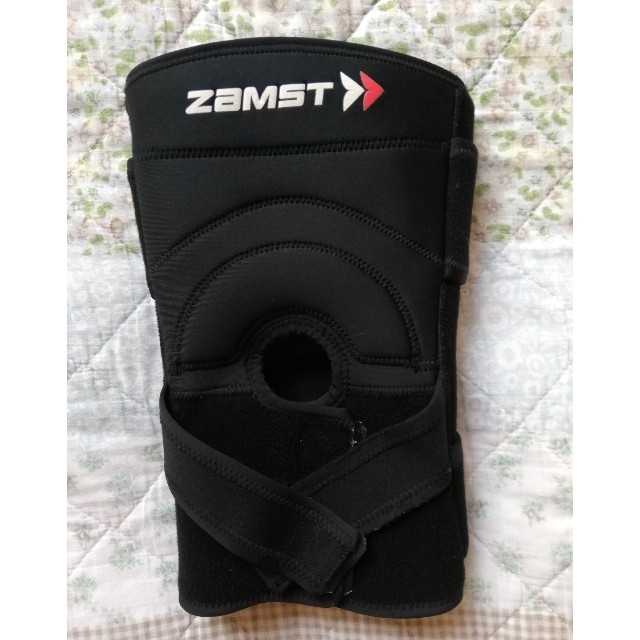 ZAMST(ザムスト)のZAMST ザムスト膝サポーター zk-7 LLサイズ スポーツ/アウトドアのトレーニング/エクササイズ(トレーニング用品)の商品写真