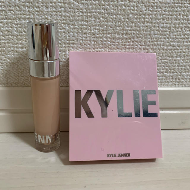 Kylie Cosmetics(カイリーコスメティックス)のKylie Cosmetics コンシーラー/チーク コスメ/美容のベースメイク/化粧品(チーク)の商品写真