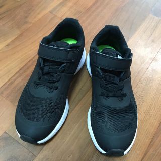 ナイキ(NIKE)のNIKE スニーカー　黒　20.5㎝(スニーカー)