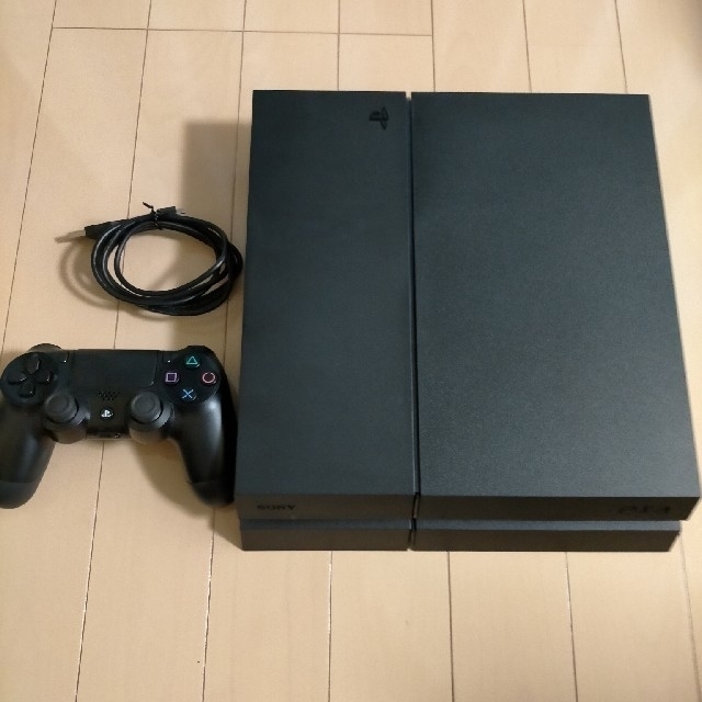 PlayStation4(プレイステーション4)のPlayStation 4 PS4 500GB CUH-1200A エンタメ/ホビーのゲームソフト/ゲーム機本体(家庭用ゲーム機本体)の商品写真