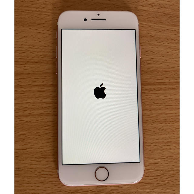 Apple(アップル)のiPhone 7 Rose Gold スマホ/家電/カメラのスマートフォン/携帯電話(スマートフォン本体)の商品写真