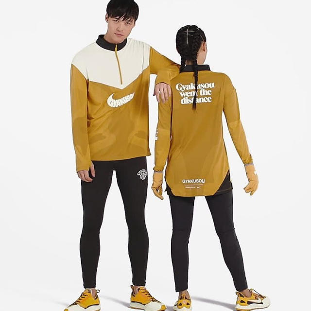 完売 NIKE×UNDERCOVER GYAKUSOU ロングスリーブトップ