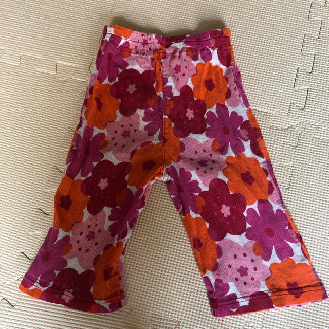 ampersand(アンパサンド)のパジャマ 女の子　花柄　赤　ピンク　ボタン　アンパサンド　半袖 キッズ/ベビー/マタニティのキッズ服女の子用(90cm~)(パジャマ)の商品写真