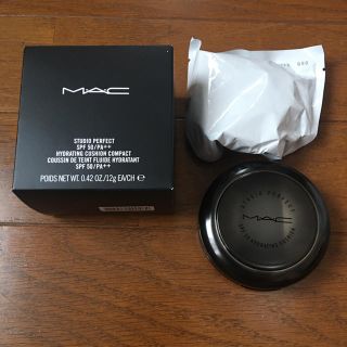 マック(MAC)のMAC  スタジオ　パーフェクト　クッションファンデーション　レフィル付！ (ファンデーション)